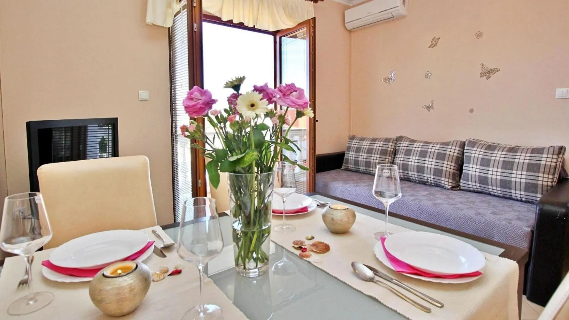 Apartment Ivanka-200M Vom Meer, Balkon, Meerblick Soline