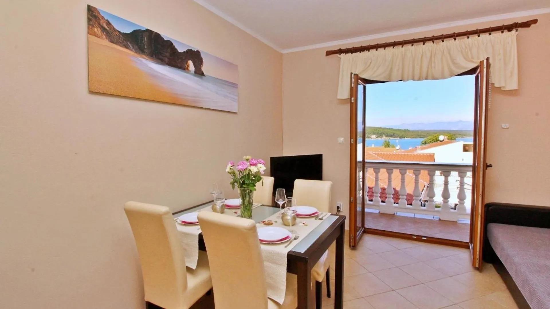Apartment Ivanka-200M Vom Meer, Balkon, Meerblick Soline