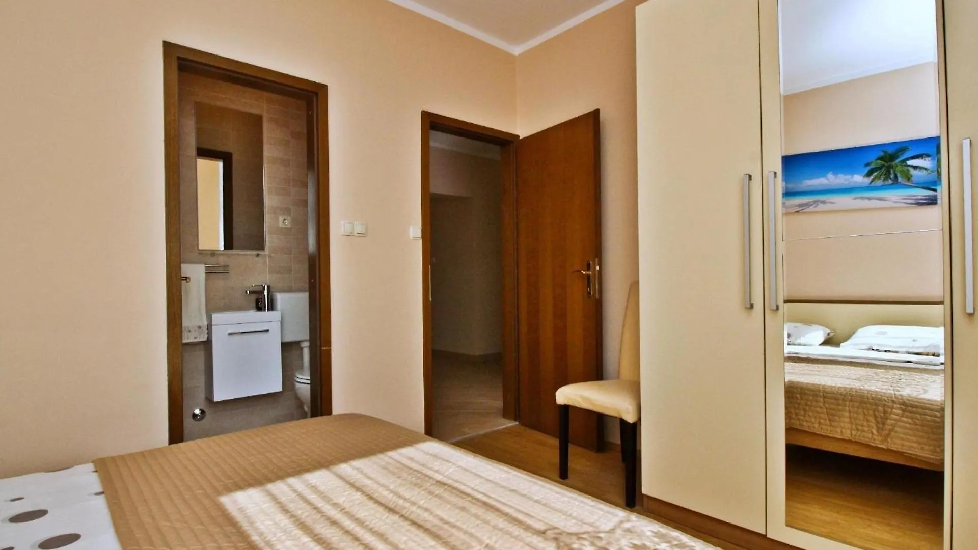 Apartment Ivanka-200M Vom Meer, Balkon, Meerblick Soline